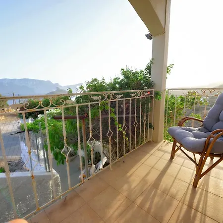 Ferienhaus Poppy's House *